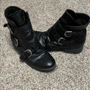 Miz mooz Leather 3 Buckle Ankle strap Boots - Women